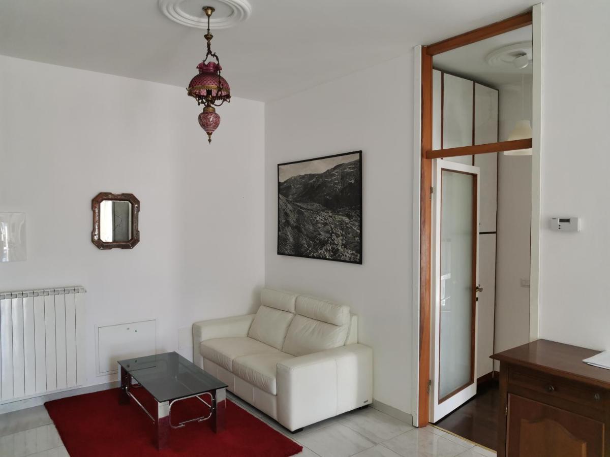 Ferienwohnung La Casa Del Quirino Tirano Exterior foto